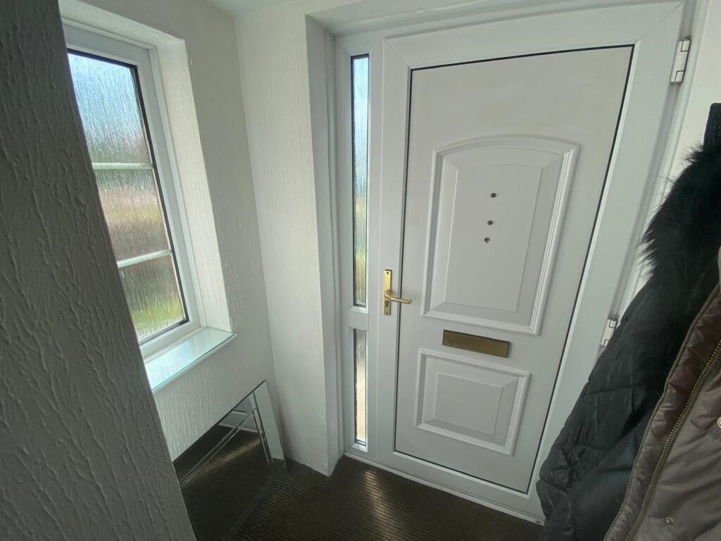 Ridgeway Road, Altrincham, WA15 7HA photo 2