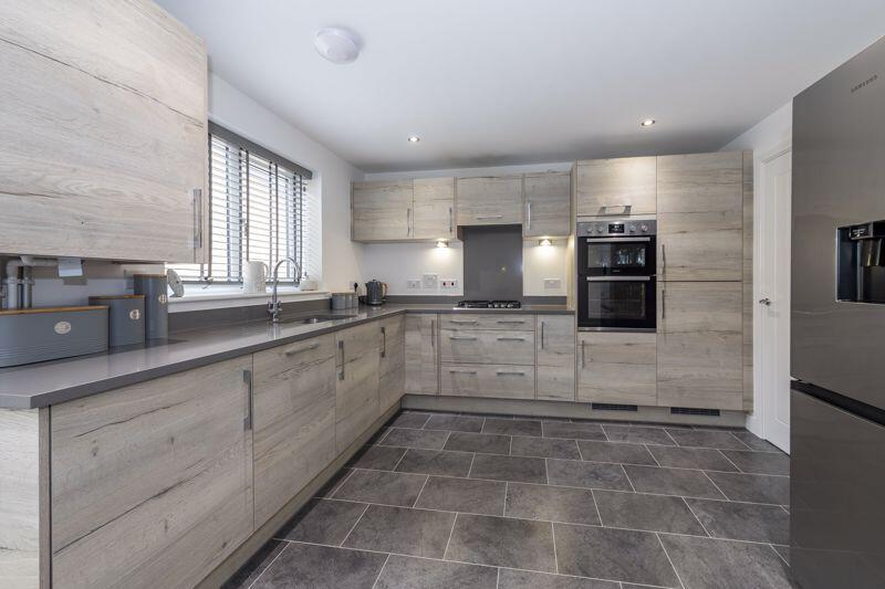 House in Tonbridge - View 3