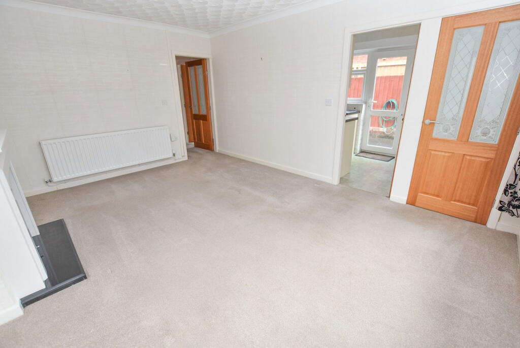 House in Wirral, Liverpool City Region - View 5