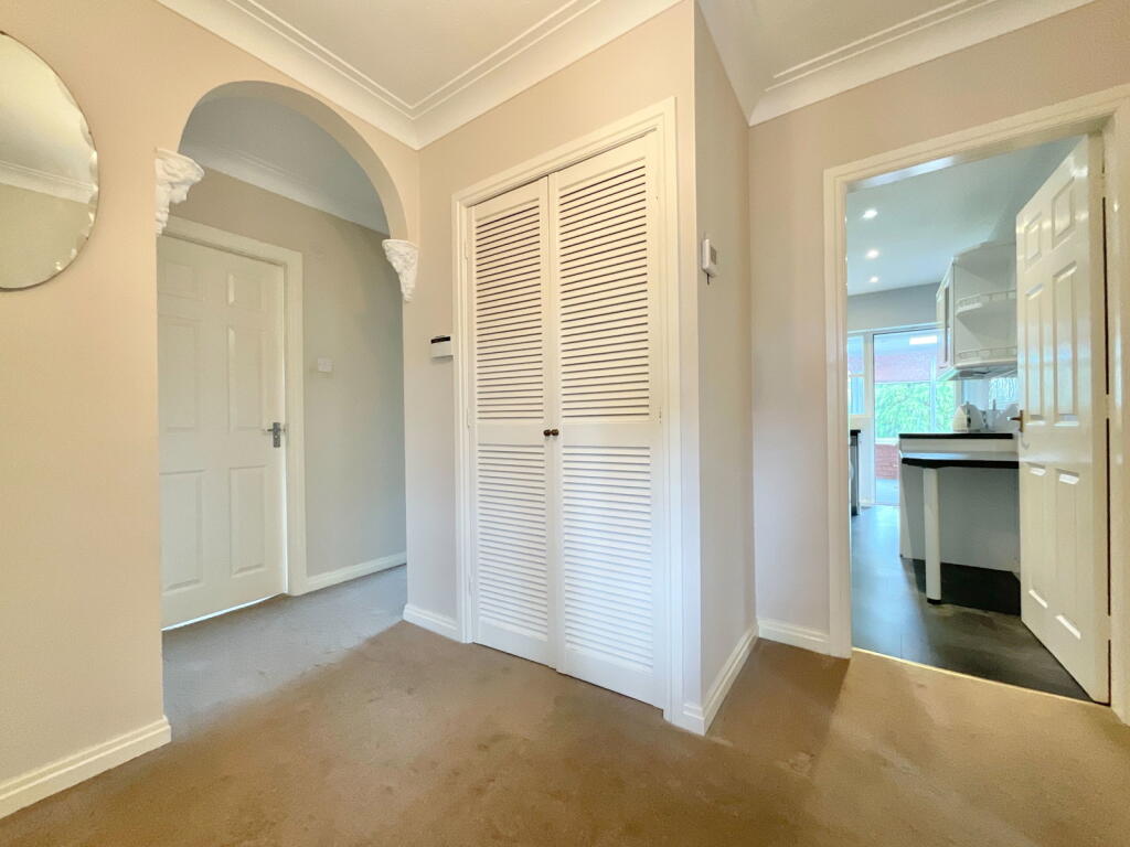 House in Sefton, Liverpool City Region - View 4