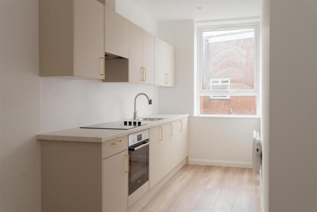 Flat 6 - 1.jpg