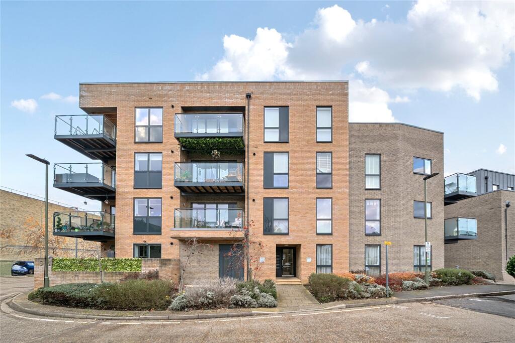 Apartment in London - View 3