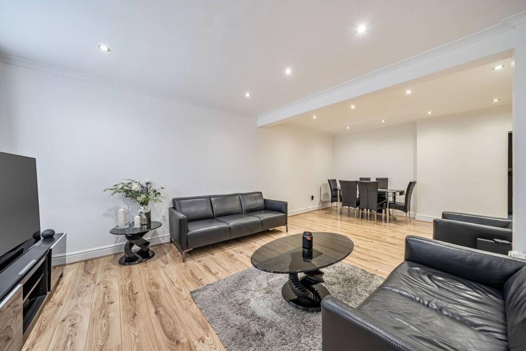 Main image of property: Windsor Road, Harrow Weald, Harrow, HA3