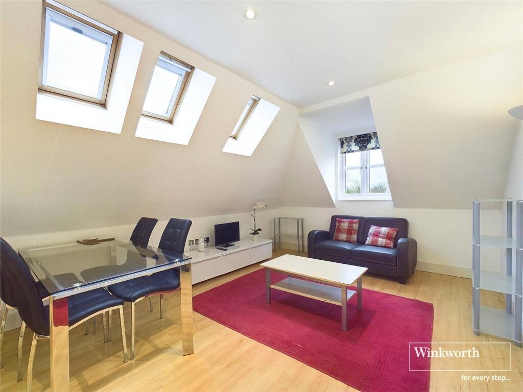 Apartment in Reading - View 3