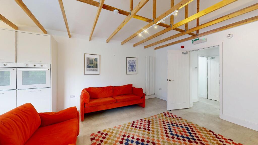House in Charnwood, Shelthorpe - View 3