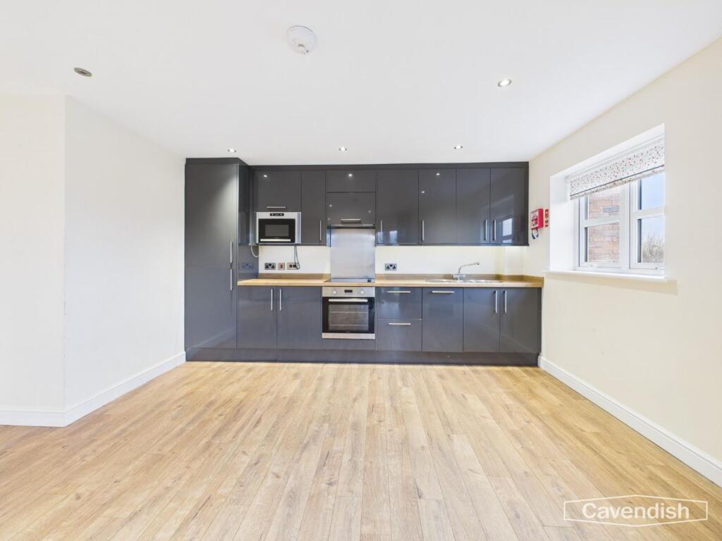 Apartment in Chester - View 5