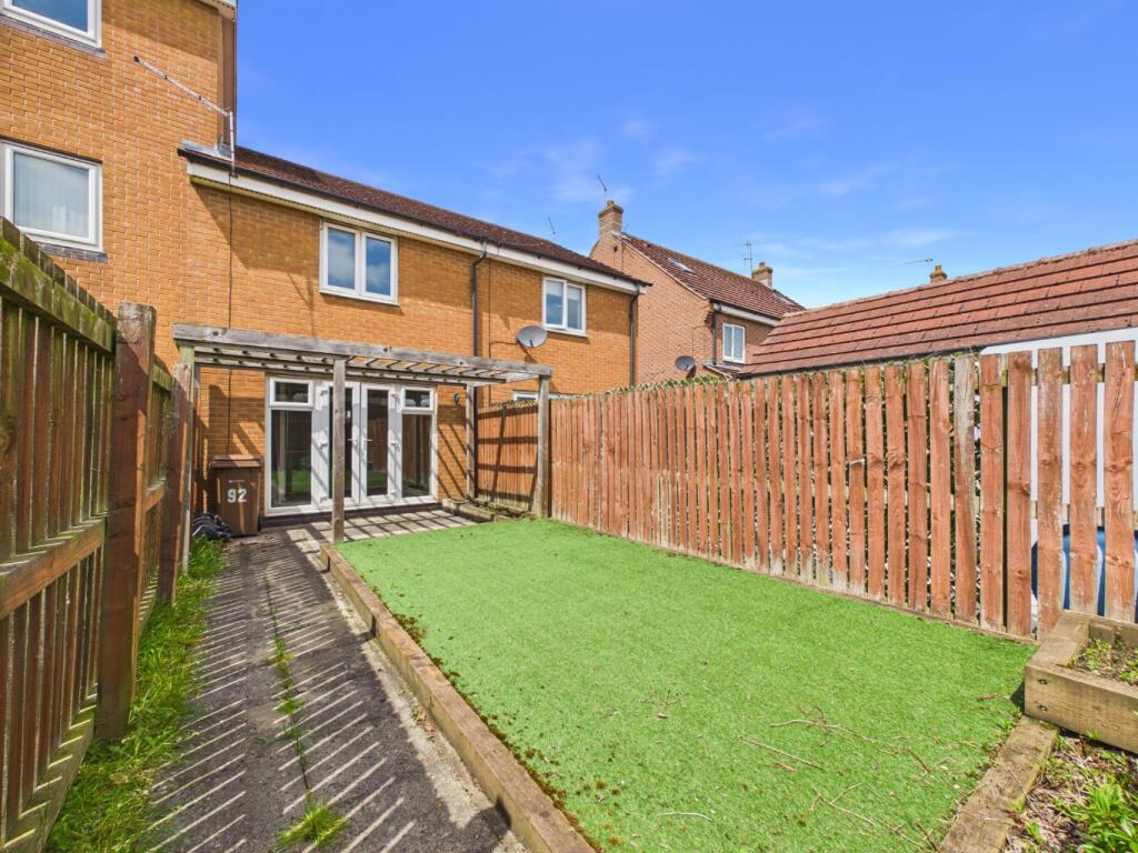 House in Hull - View 4