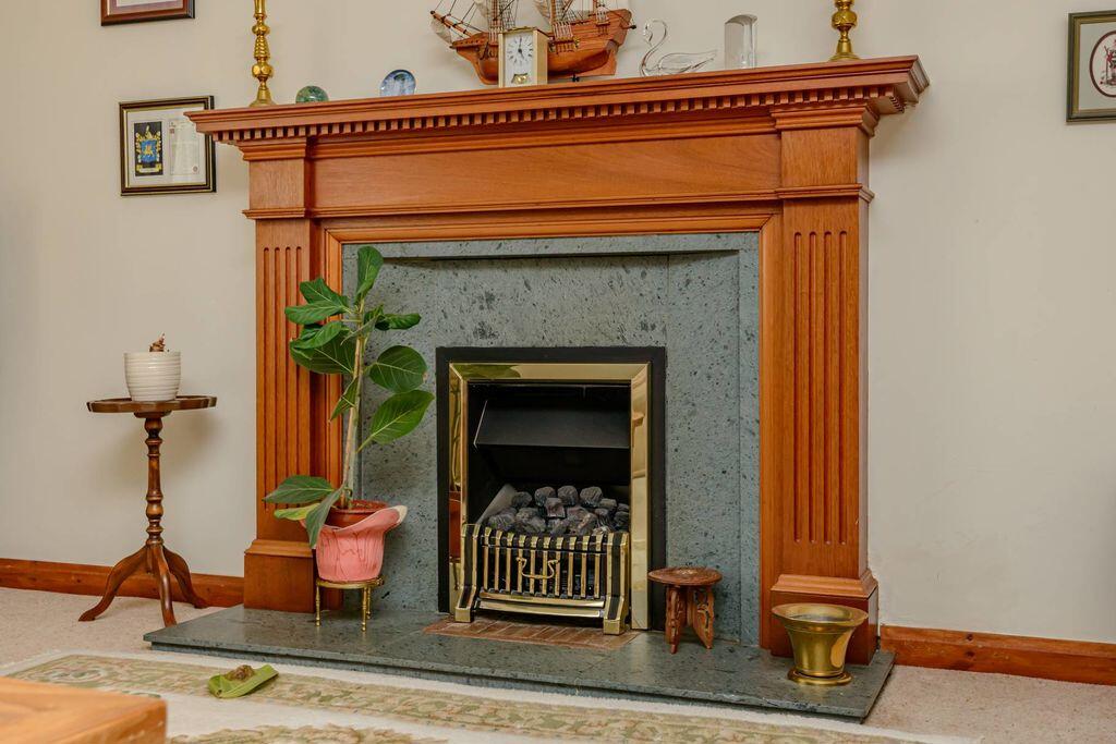 17 Loaning Crescent, Peebles, EH45 9JR photo 4