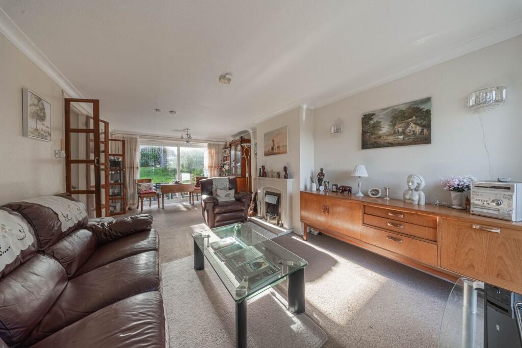 House in Redhill - View 4
