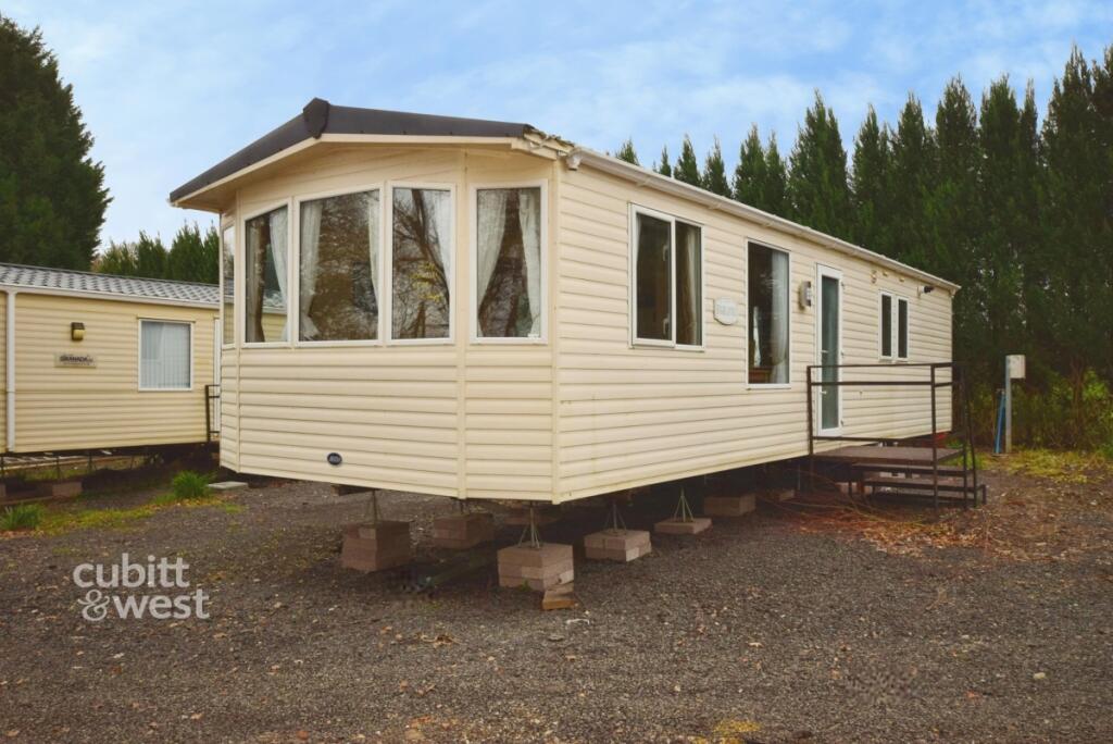 Main image of property: Stan Hill Charlwood RH6