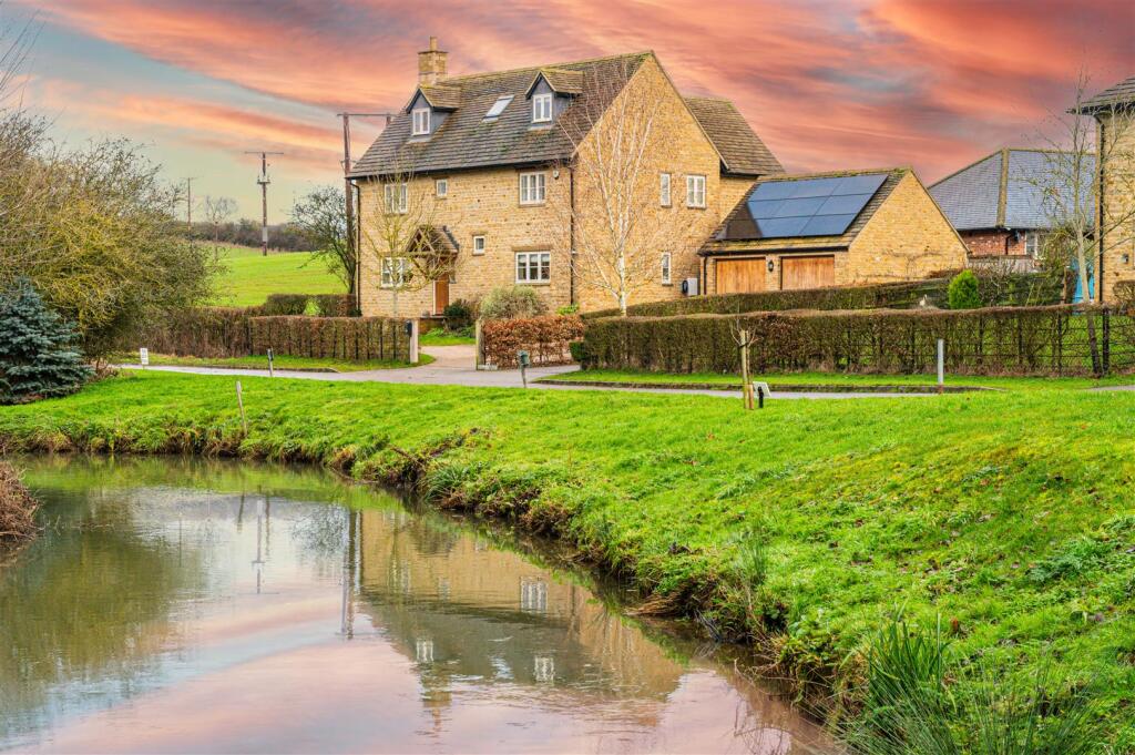 Main image of property: Deenethorpe, East Northamptonshire