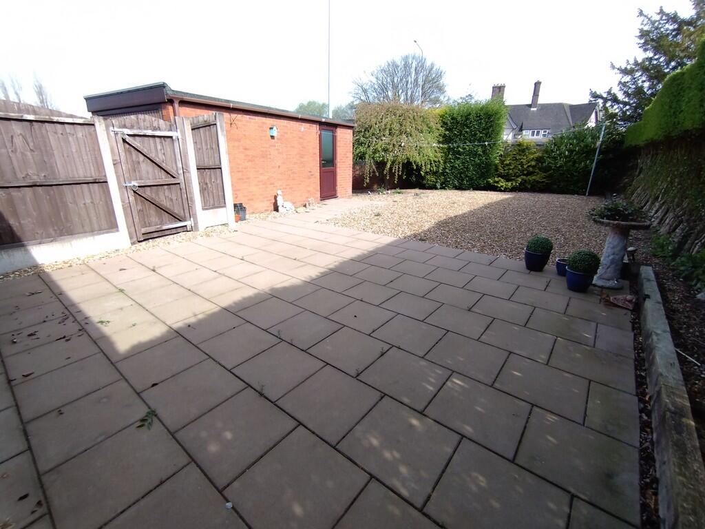 Tollgate Close, Talke, Stoke-on-Trent photo 2