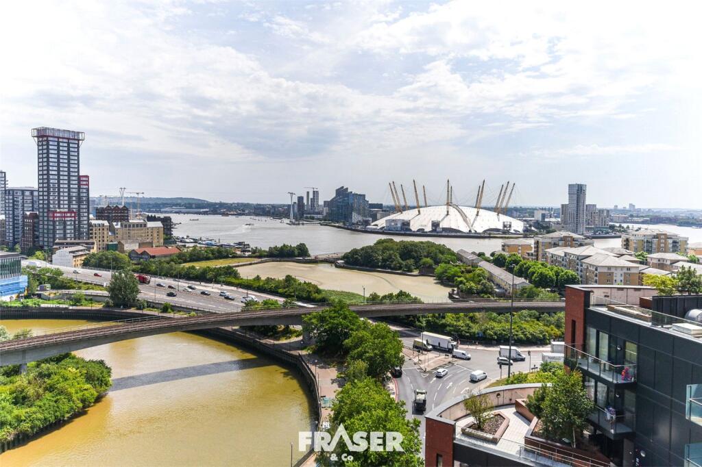 Main image of property: Avalon Point - Orchard Wharf, Tower Hamlets, E14