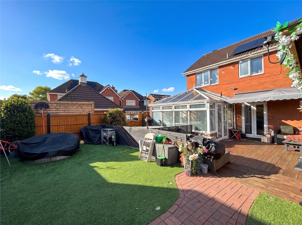 House in Lichfield, Chase Terrace, Burntwood - View 2