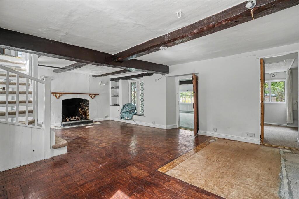 House in Dorchester - More