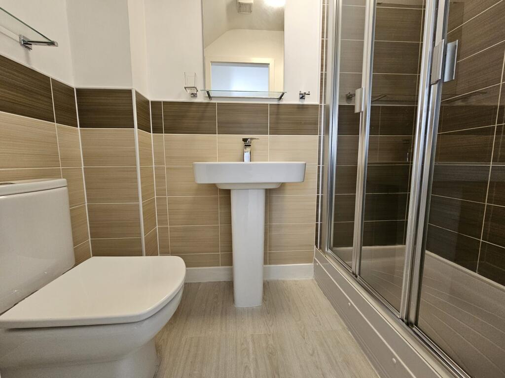 House in Leicester - More