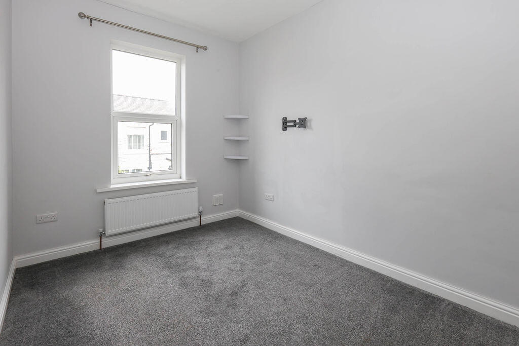 Mansfield Road, Rochdale - View 6