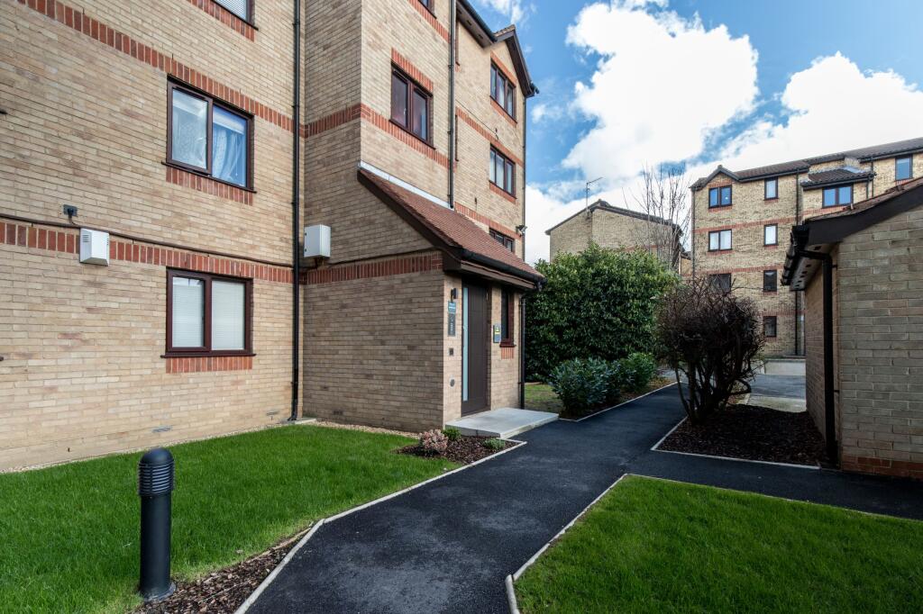 Apartment in London, New Cross Gate - View 2