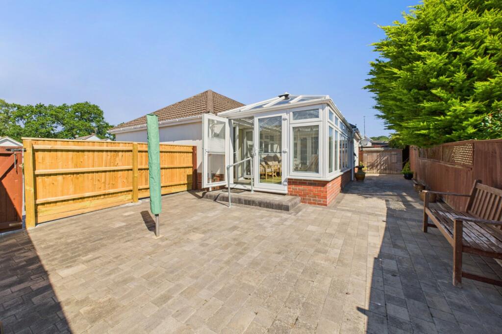 Fontmell Road, Broadstone, Dorset, BH18 photo 4