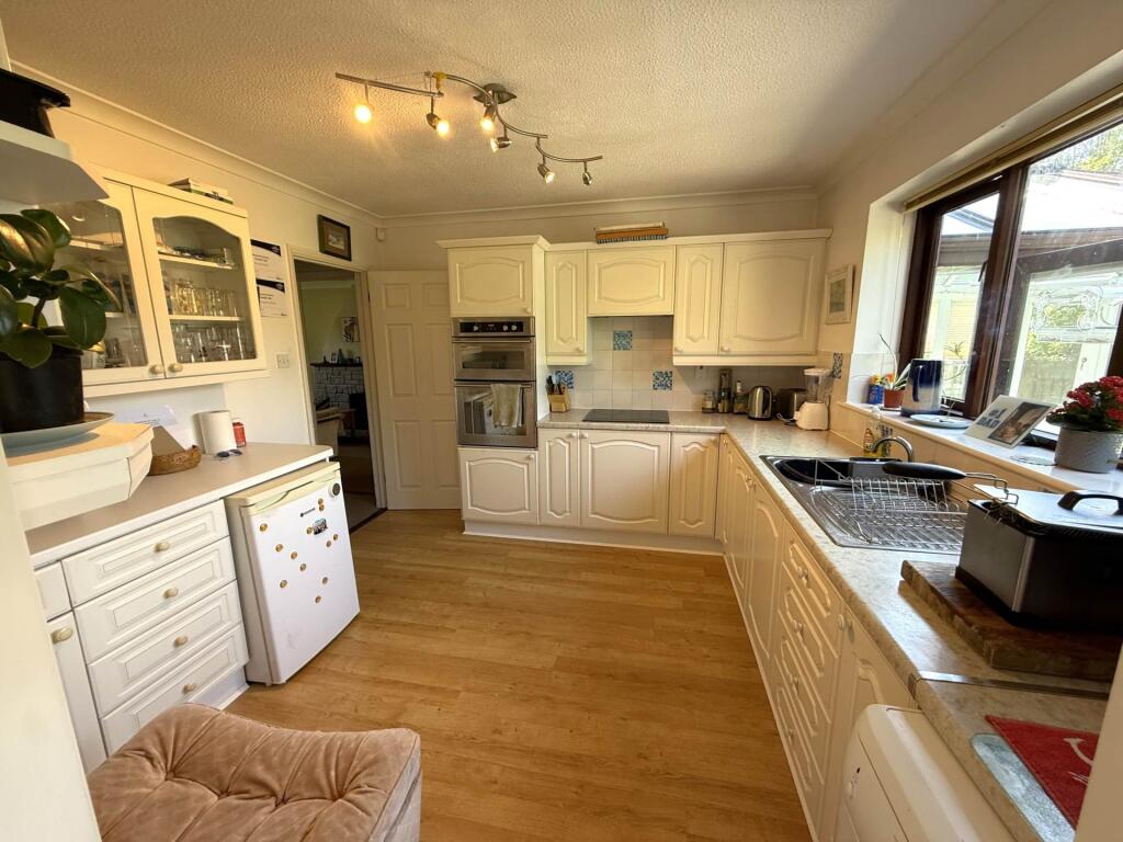 Millbrook.Torpoint.PL10 photo 4