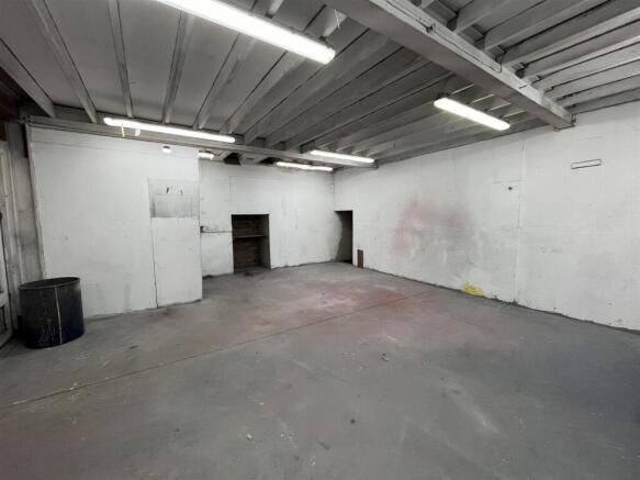 Unit 33, Hartley Fold