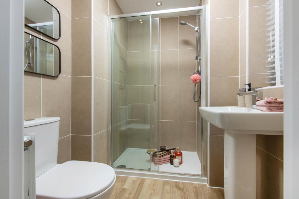 House in Stockton-on-Tees - More