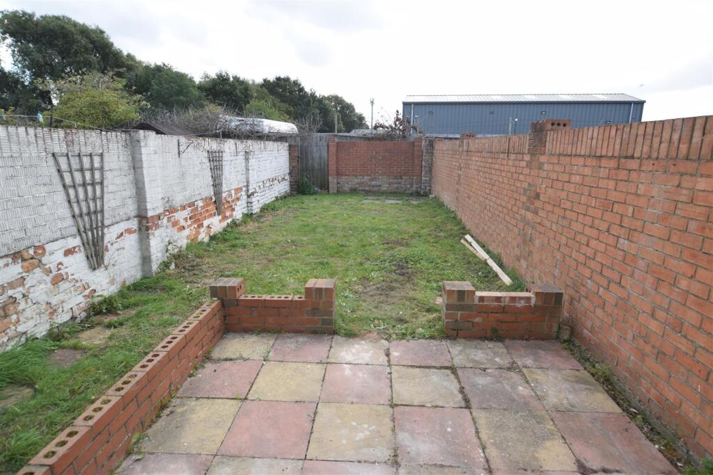 Property photo 11