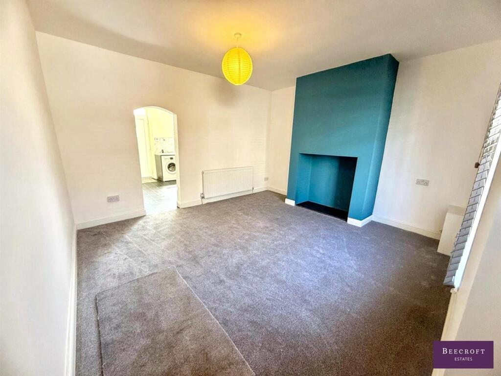 New Street, Great Houghton, Barnsley photo 5