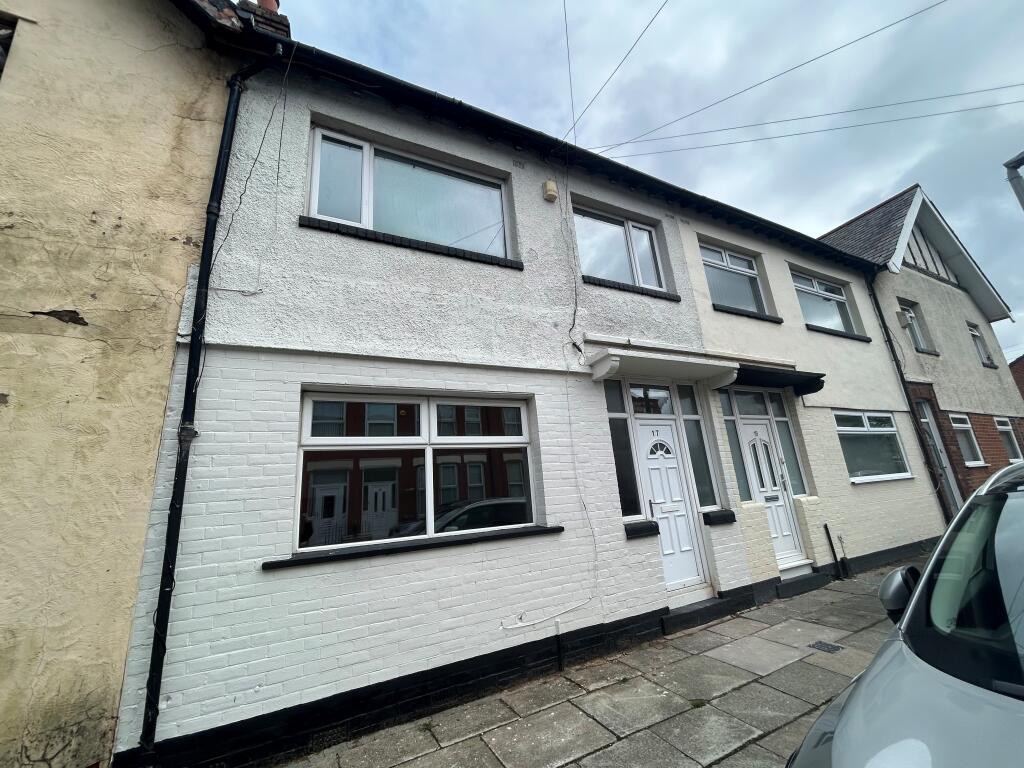 Main image of property: Selkirk Road, L13