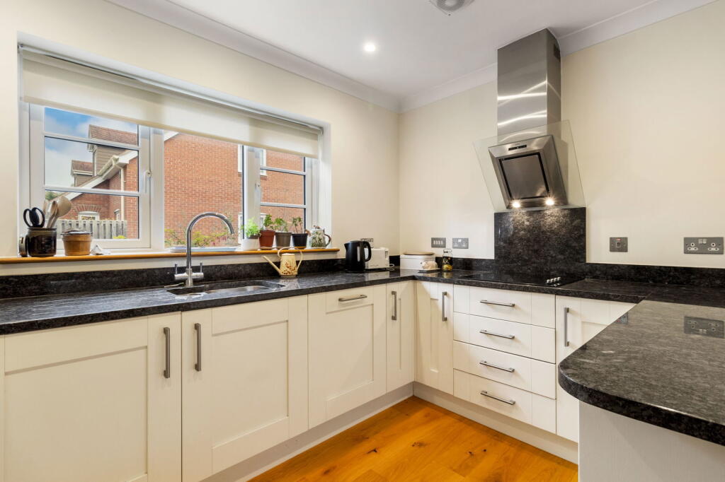 Lime Tree Gardens, Walwyn Road, Colwall, Malvern, WR13 photo 3