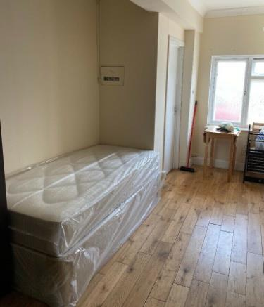 Studio apartment for rent