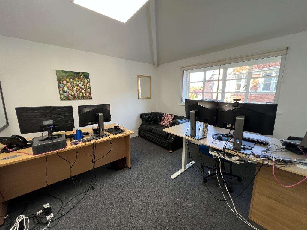 Photo 21