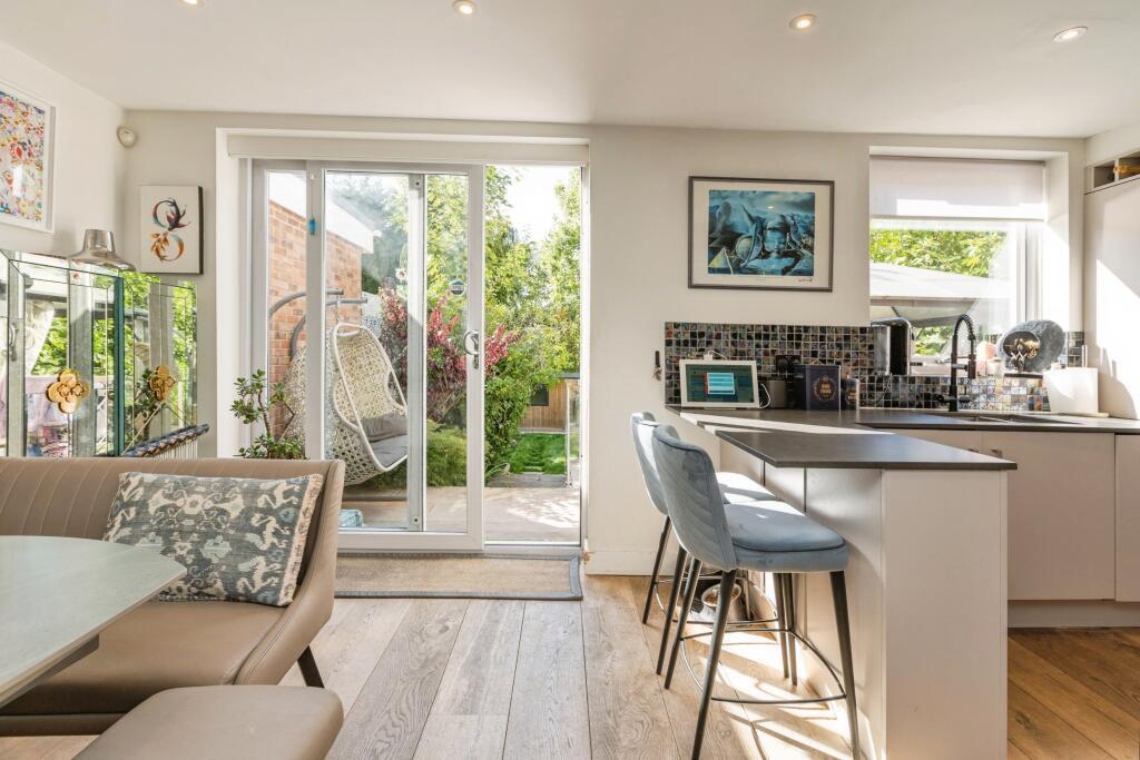 House in London - View 4