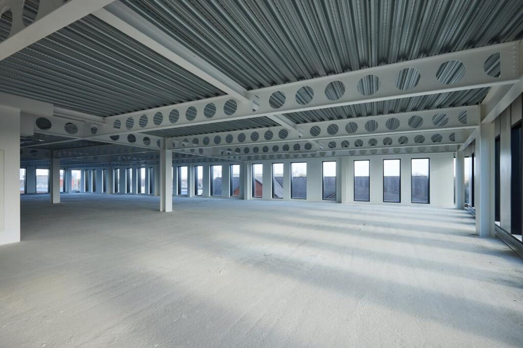 Citylabs 40 Shell Core Floor 3.jpg