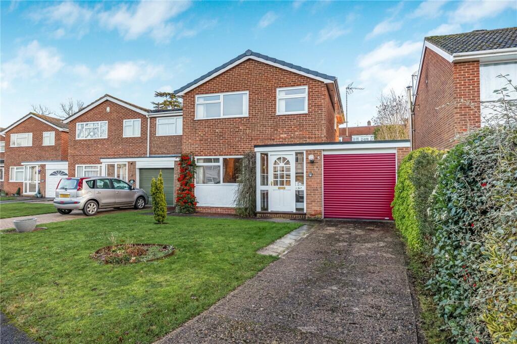 Main image of property: The Ridings, Emmer Green, Reading, RG4