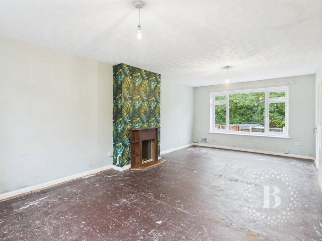 Wellswood Avenue, Ketley Bank, Telford, TF2 photo 3