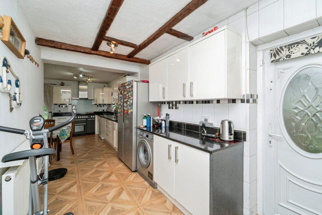 House in Southall - View 4