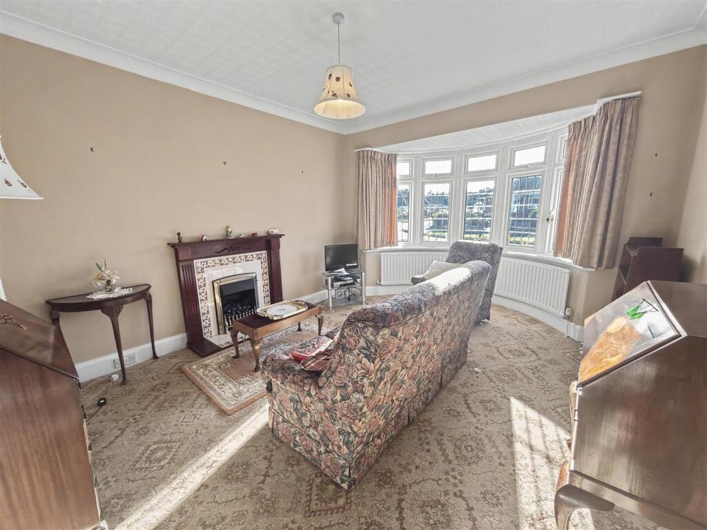 Draycote Crescent, Darlington photo 2