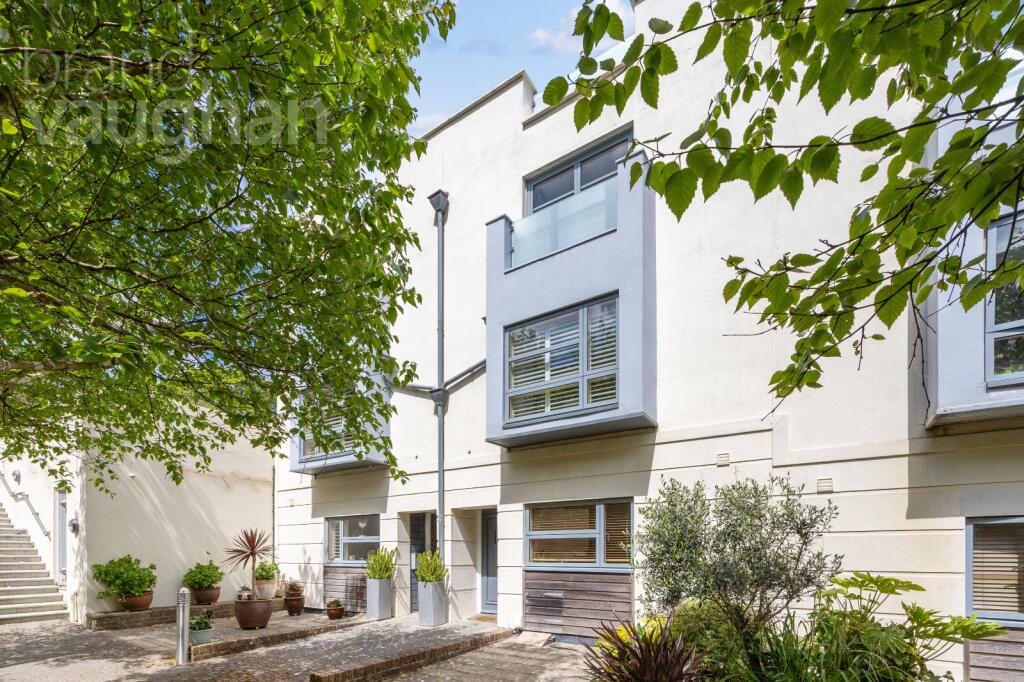 Main image of property: Sussex Square Mews, Brighton, East Sussex, BN2