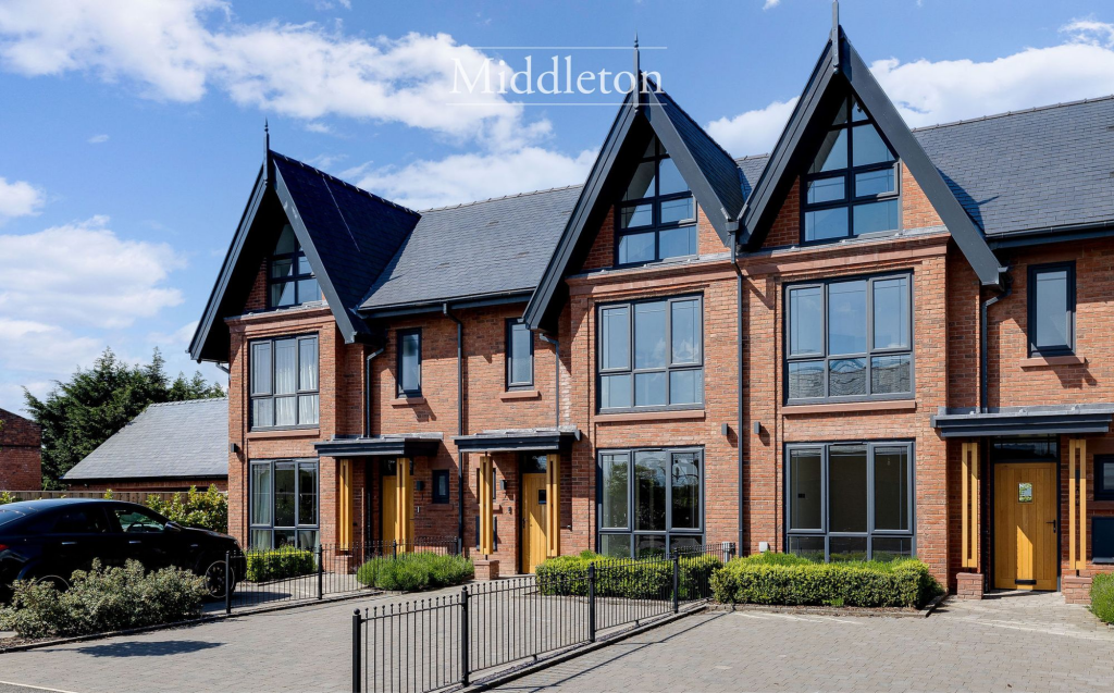 4-bed house on 2, Beaufort Court, Lache Lane, CH4, £585,000