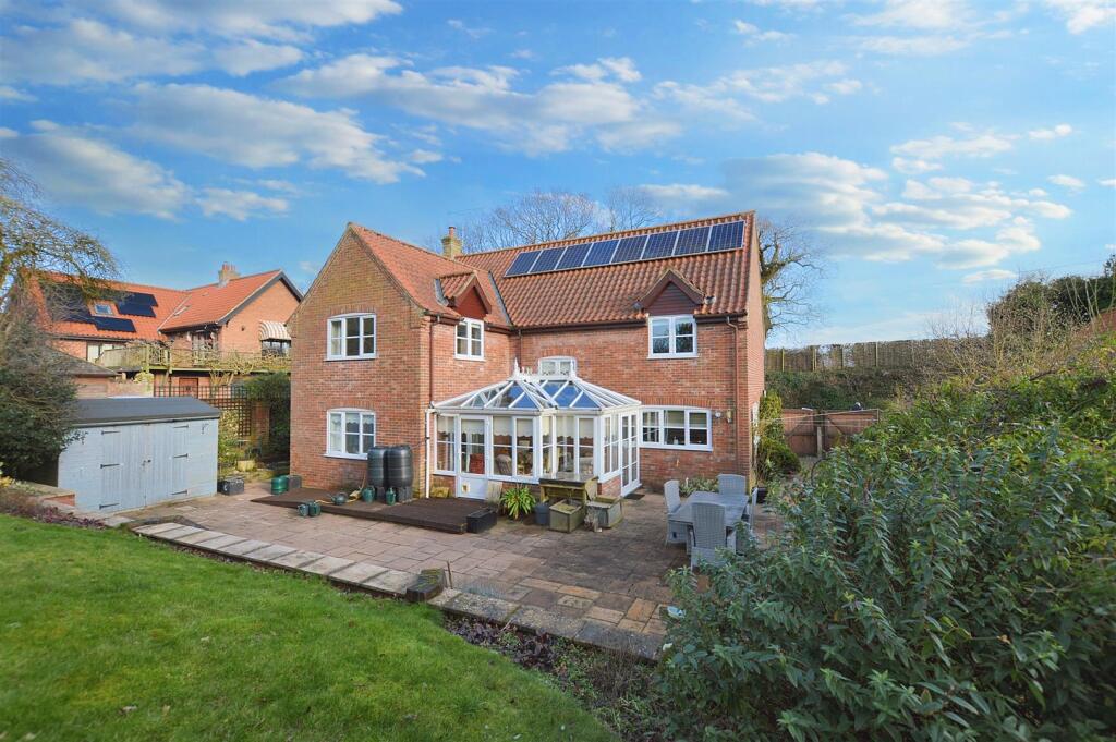 Sheringham Road, West Beckham, Holt photo 3