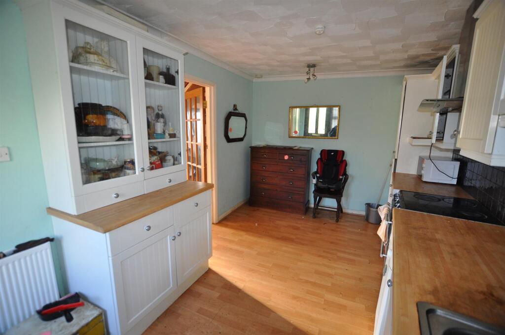 Priory Street, Carmarthen, Carmarthenshire photo 5