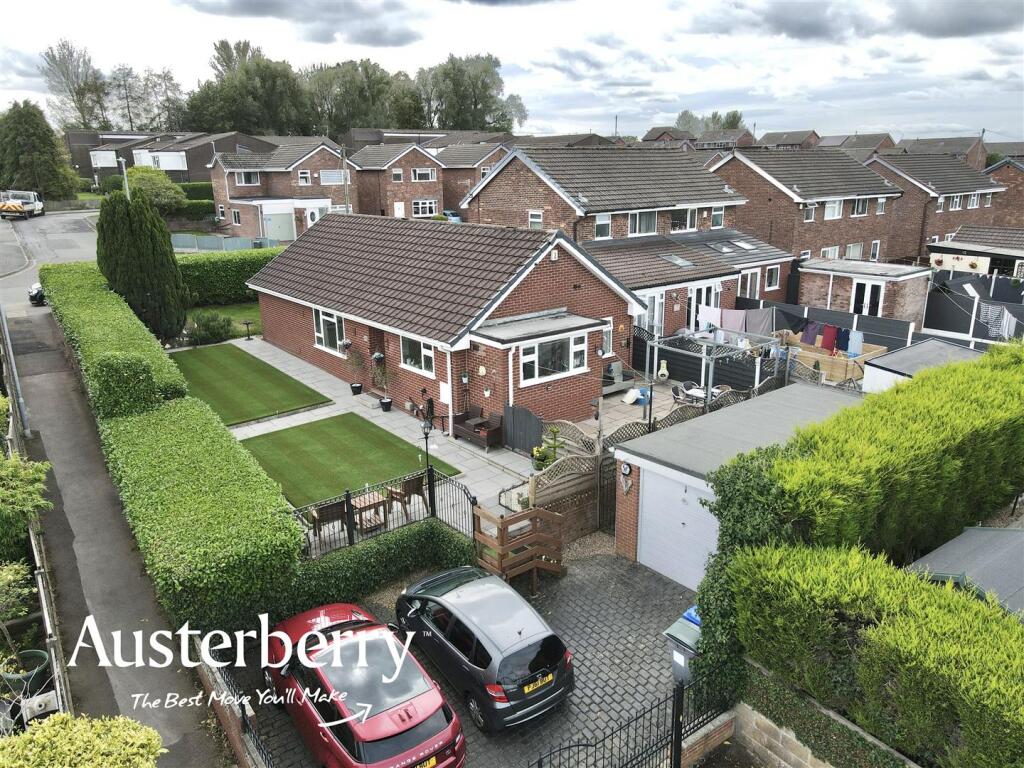 Main image of property: Hoveringham Drive, Eaton park, Stoke-On-Trent