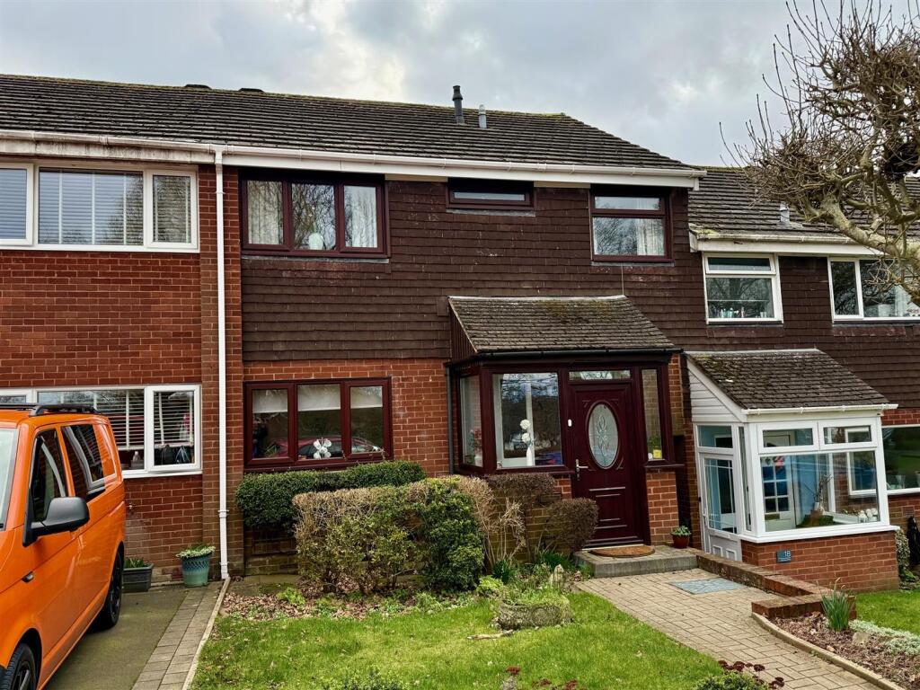 Spinney Drive, Cheswick Green, Solihull