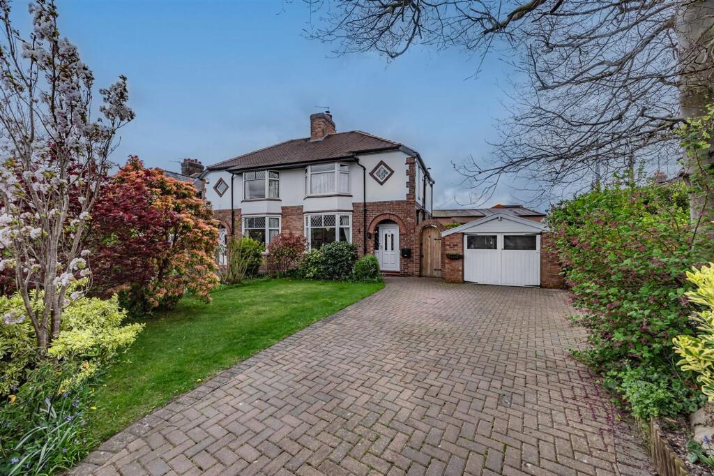 Main image of property: 9 Eaton Lane, Davenham, Cheshire, CW9 8JL