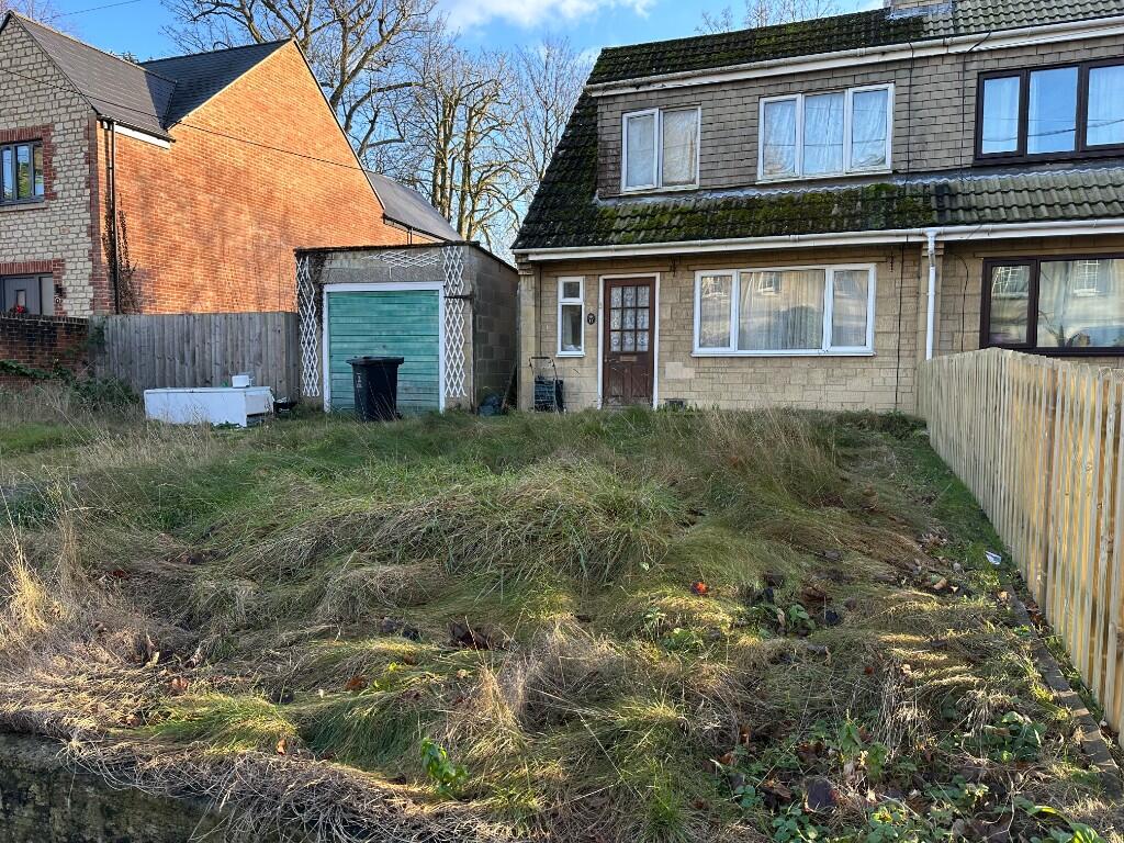 Cricklade Road, Highworth photo 3