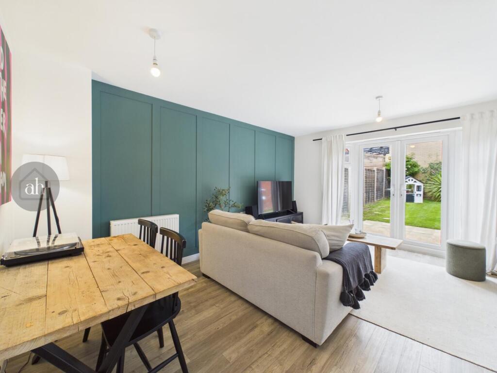 Ledinge Way, Haughley - View 5