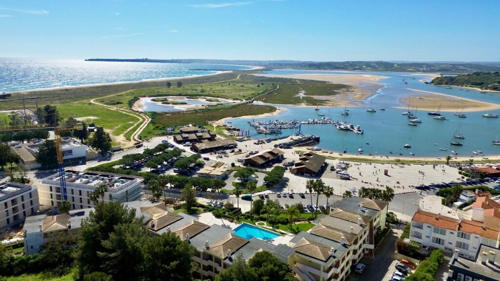 Main image of property: Alvor, Algarve