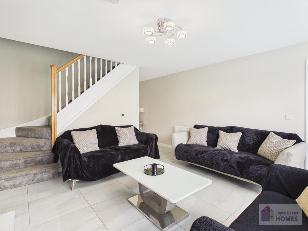 Hawse End, Jackton, East Kilbride, G75  photo 4