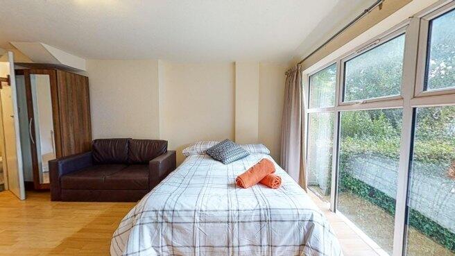 Main image of property: Chatsworth Road